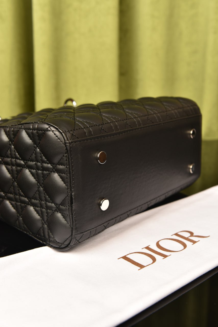 ديور ليدي ميديوم سادة (10 ألوان) - Dior Lady Medium
