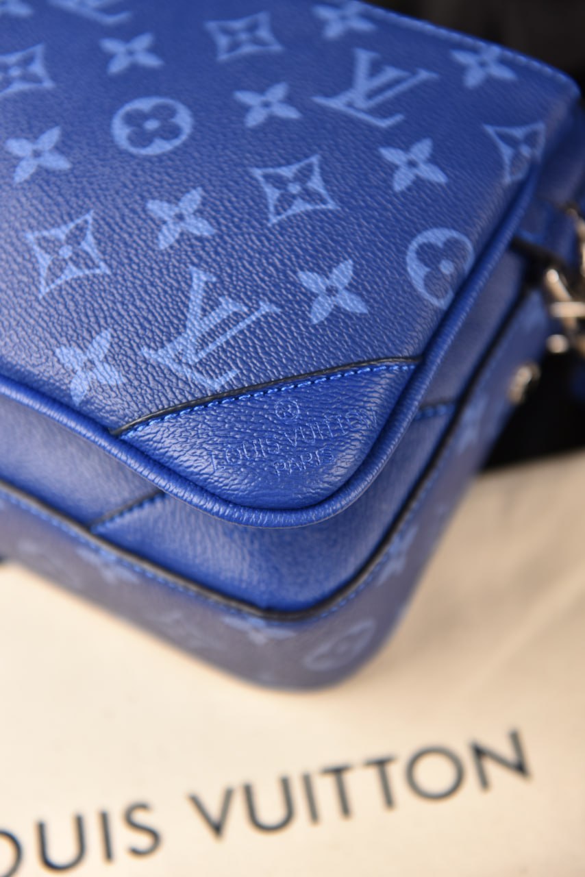 لوي فيتون (16 لون) - Louis Vuitton Trio Messenger
