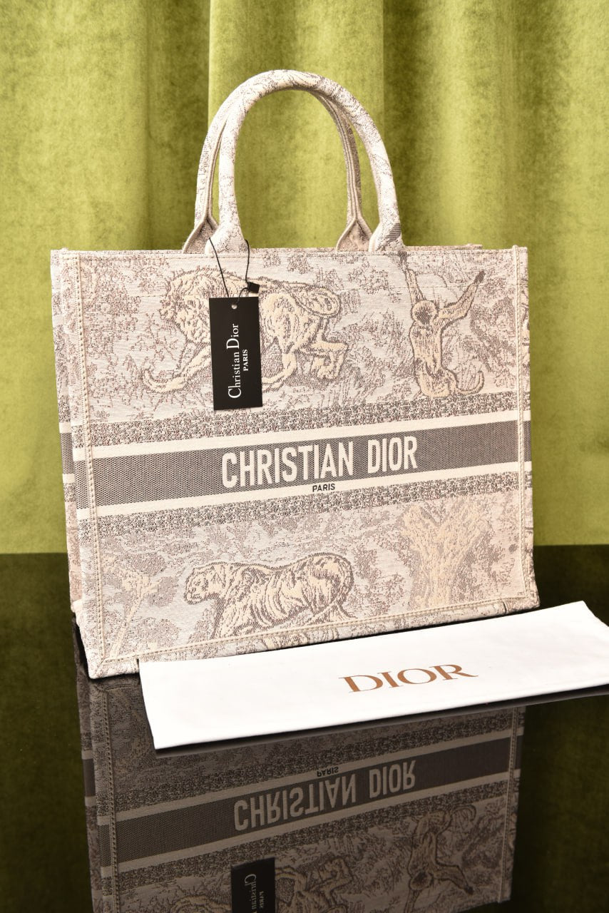 ديور بوك توت كبيرة (17 لون) - Dior Book Tote Large