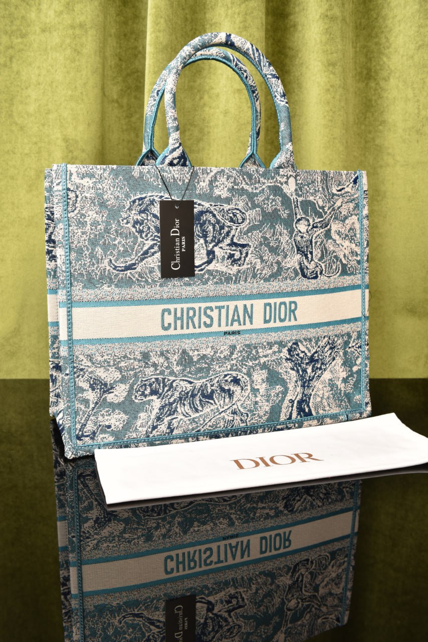ديور بوك توت كبيرة (17 لون) - Dior Book Tote Large