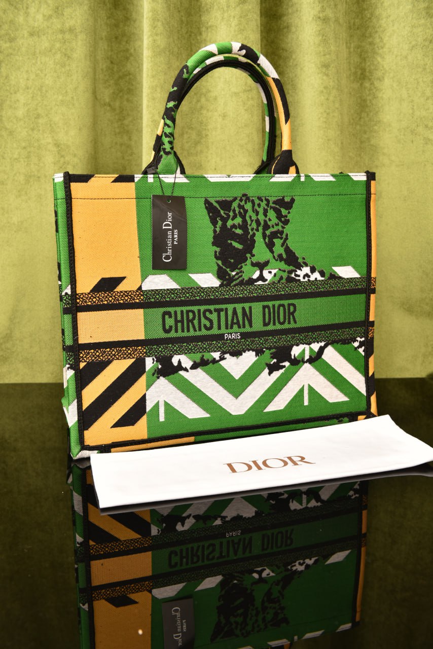 ديور بوك توت كبيرة (17 لون) - Dior Book Tote Large