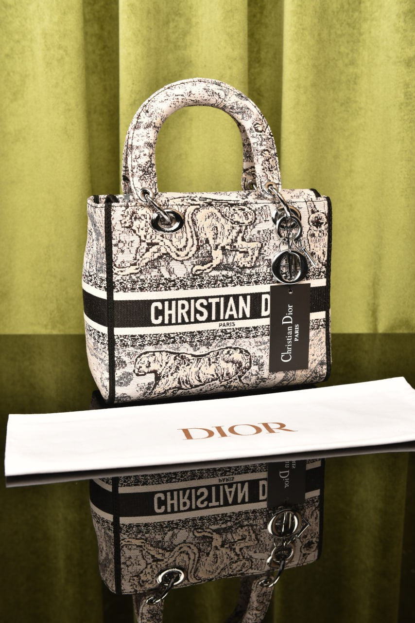 ديور ليدي ميديوم (14 لون) - Dior Lady Medium