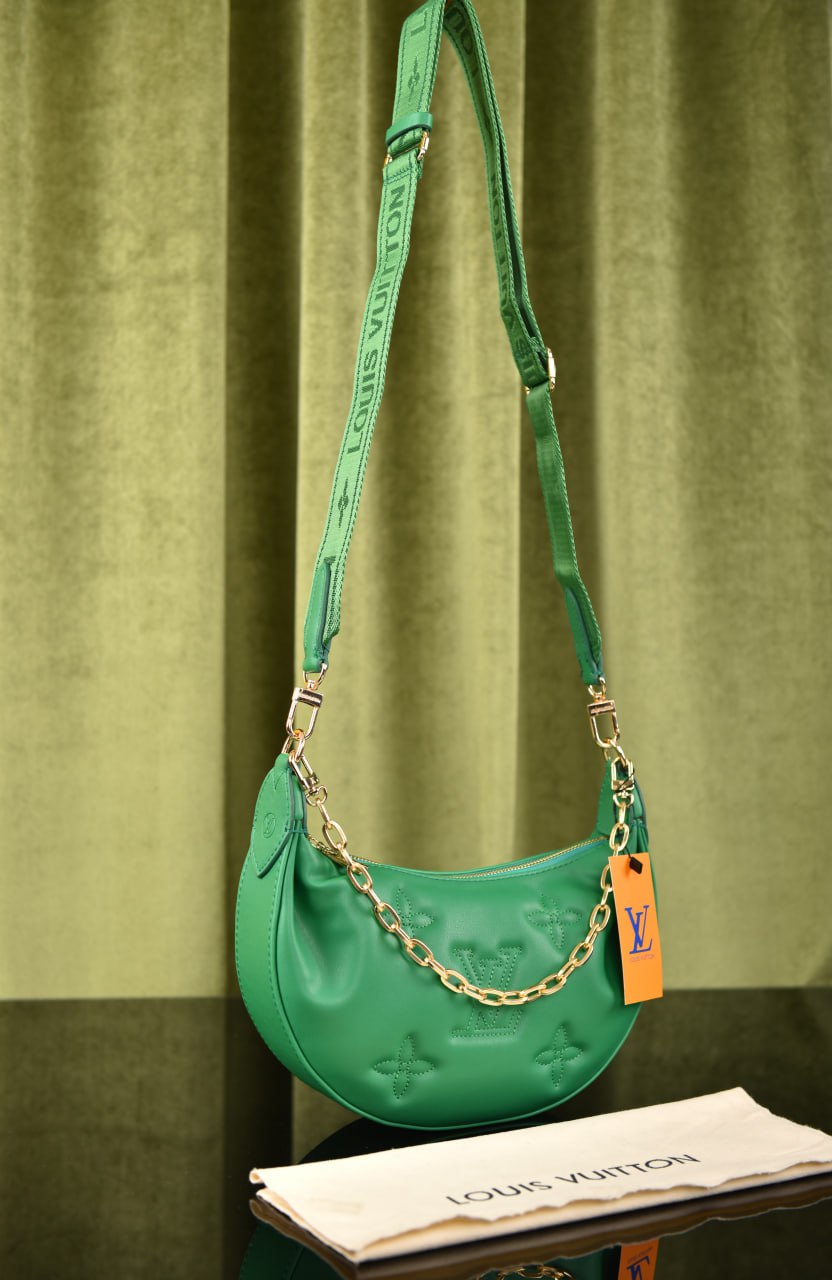 لوي فيتون (16 لون) - Louis Vuitton Over The Moon