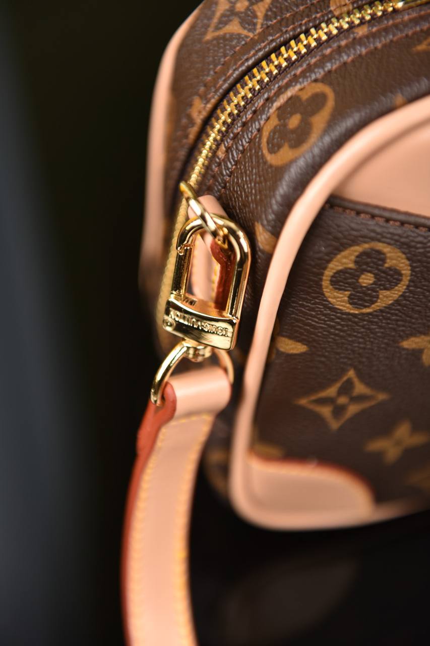 لوي فيتون (7 ألوان) - Louis Vuitton Deauville