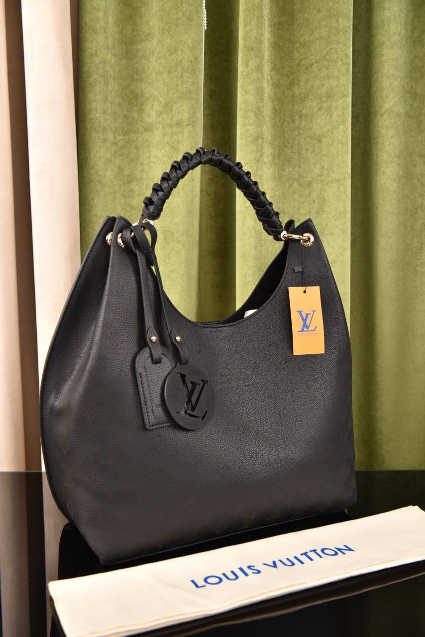 لوي فيتون (22 لون) - Louis Vuitton Carmel