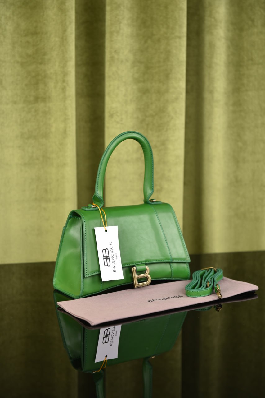Balenciaga Hourglass Plain