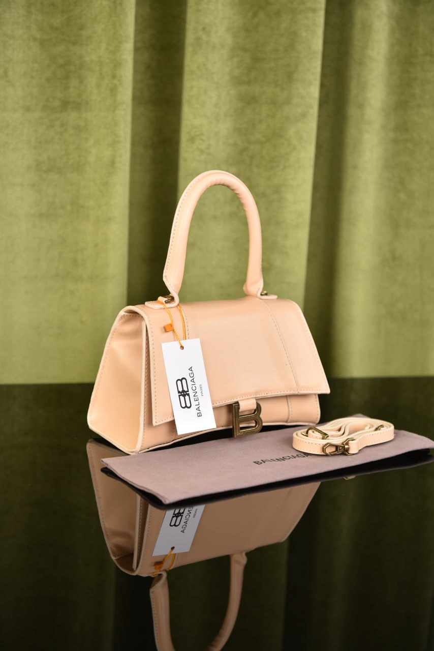 Balenciaga Hourglass Plain