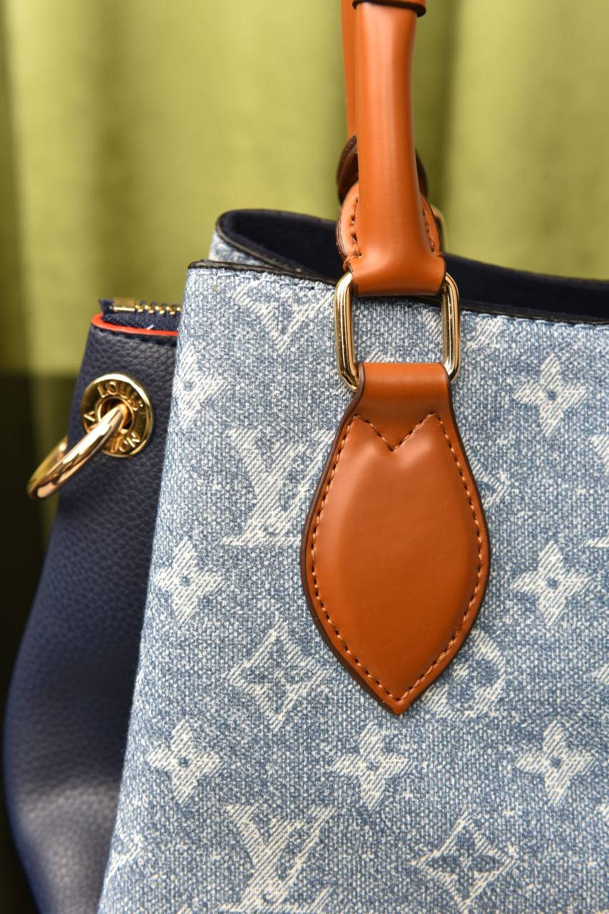 لوي فيتون فيندوم جينز (2 لونين) - Louis Vuitton Vendome Jeans BB