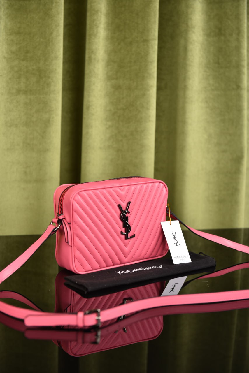 ساينت لورين (18 لون) - YSL Lou Camera Bag