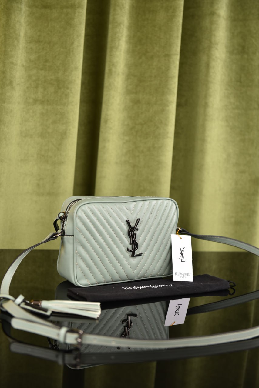 ساينت لورين (18 لون) - YSL Lou Camera Bag