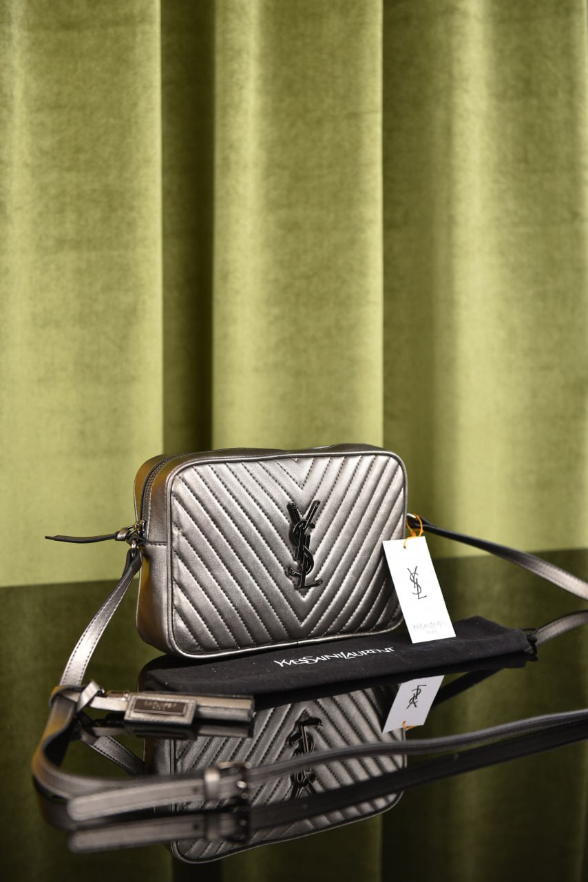 ساينت لورين (18 لون) - YSL Lou Camera Bag
