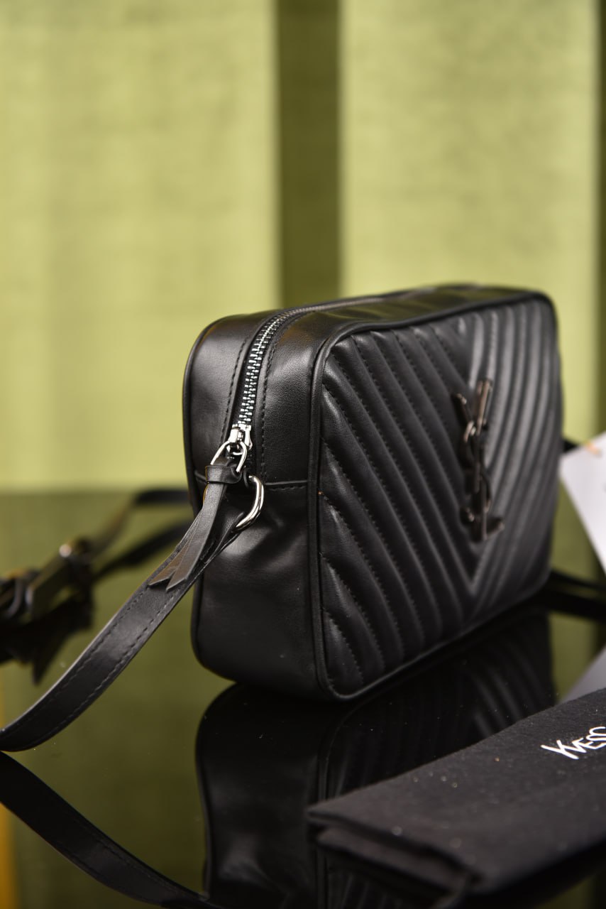 ساينت لورين (18 لون) - YSL Lou Camera Bag