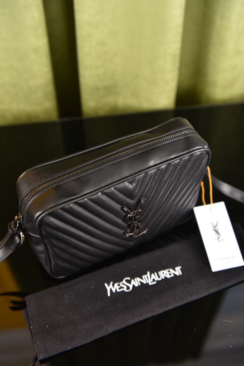 ساينت لورين (18 لون) - YSL Lou Camera Bag
