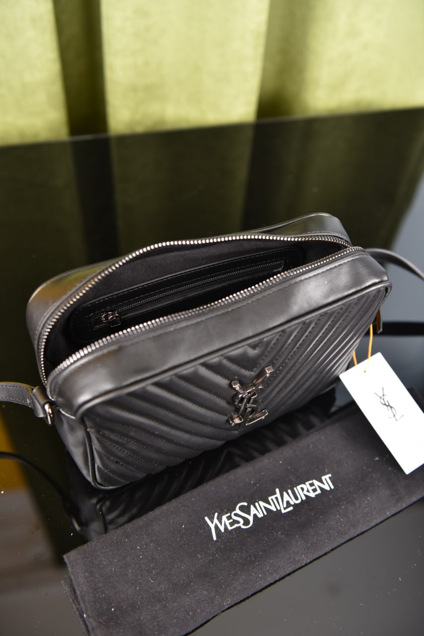 ساينت لورين (18 لون) - YSL Lou Camera Bag