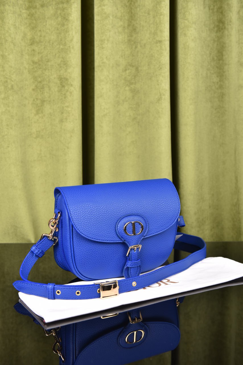 ديور بوبي سادة (12 لون) - Dior Medium Bobby Bag