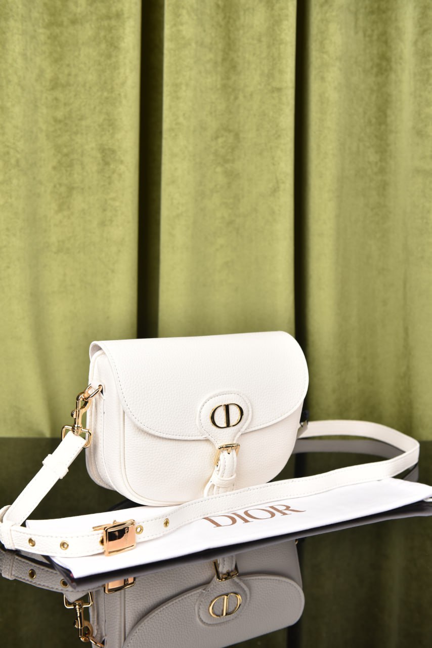 ديور بوبي سادة (12 لون) - Dior Medium Bobby Bag