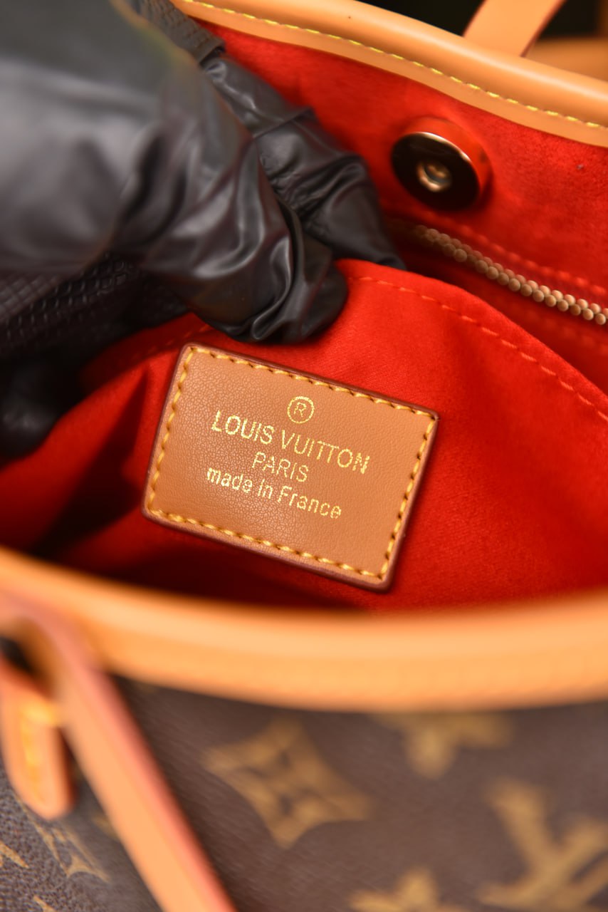 لوي فيتون (9 ألوان) - Louis Vuitton Carry All PM