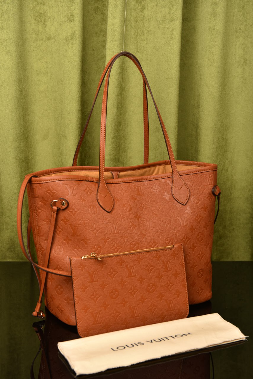 لوي فيتون (13 لون) - Louis Vuitton Neverfull Empreinte MM