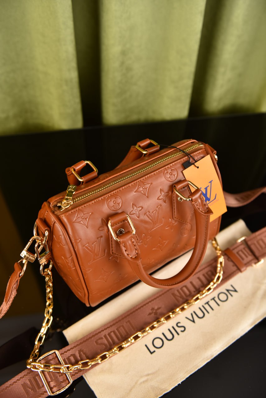 لوي فيتون (12 لون) - Louis Vuitton Speedy Bandouliere