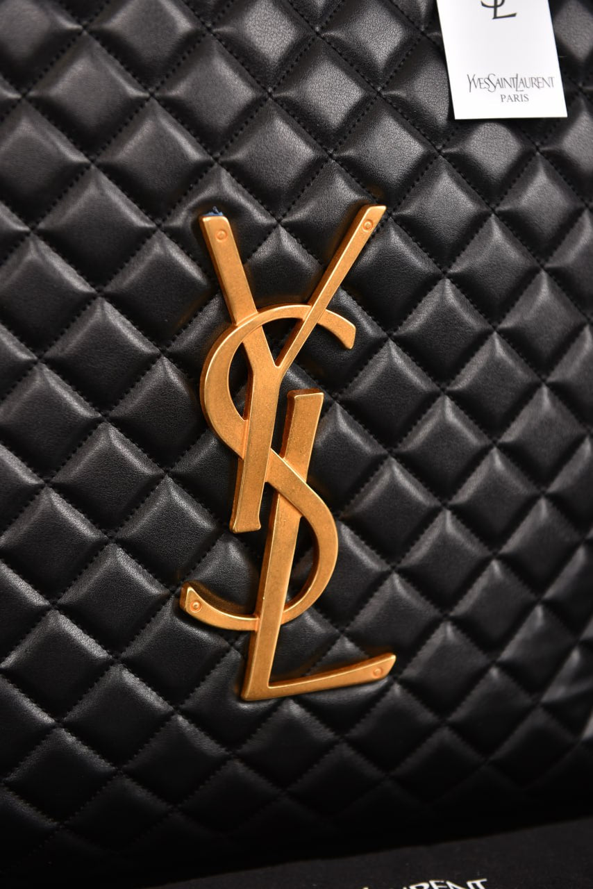 ساينت لورين (14 لون) - YSL iCare Maxi
