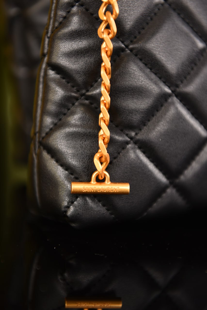 ساينت لورين (14 لون) - YSL iCare Maxi