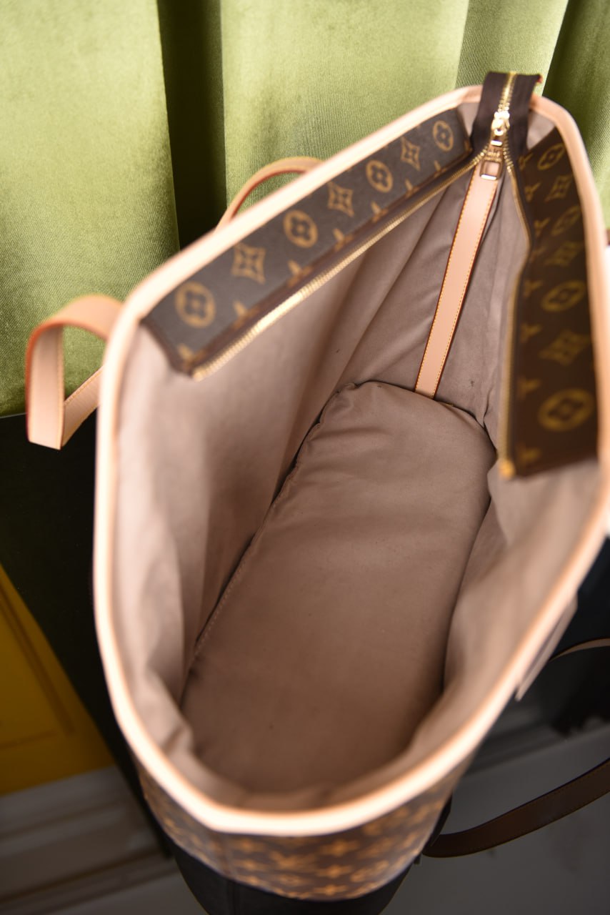 لوي فيتون حاملة الكلاب والقطط (8 ألوان) - Louis Vuitton Dog Carrier