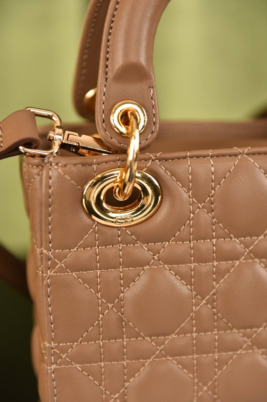 ديور ليدي صغيرة (10 ألوان) - Dior Lady Small Bag