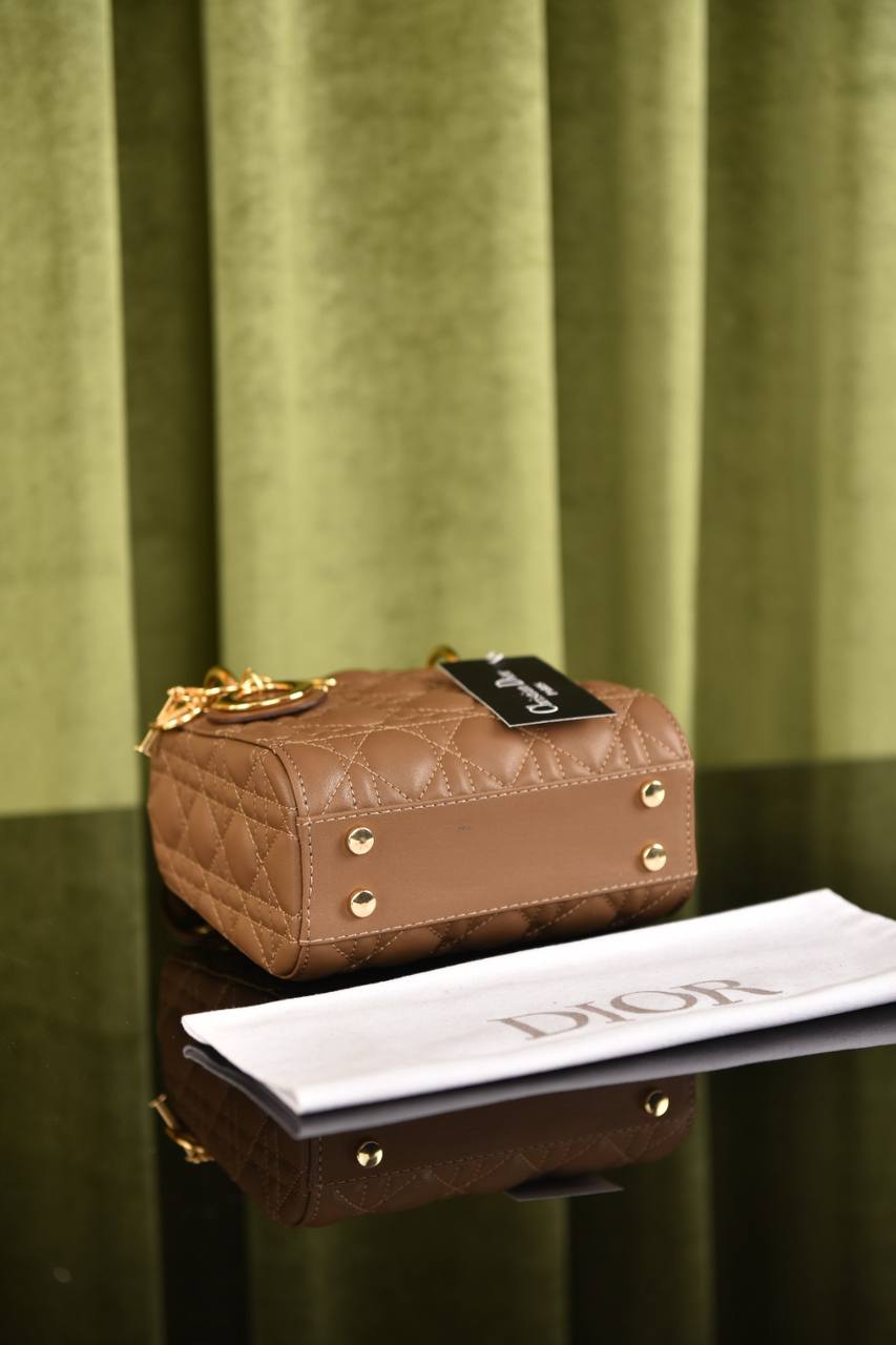 ديور ليدي صغيرة (10 ألوان) - Dior Lady Small Bag