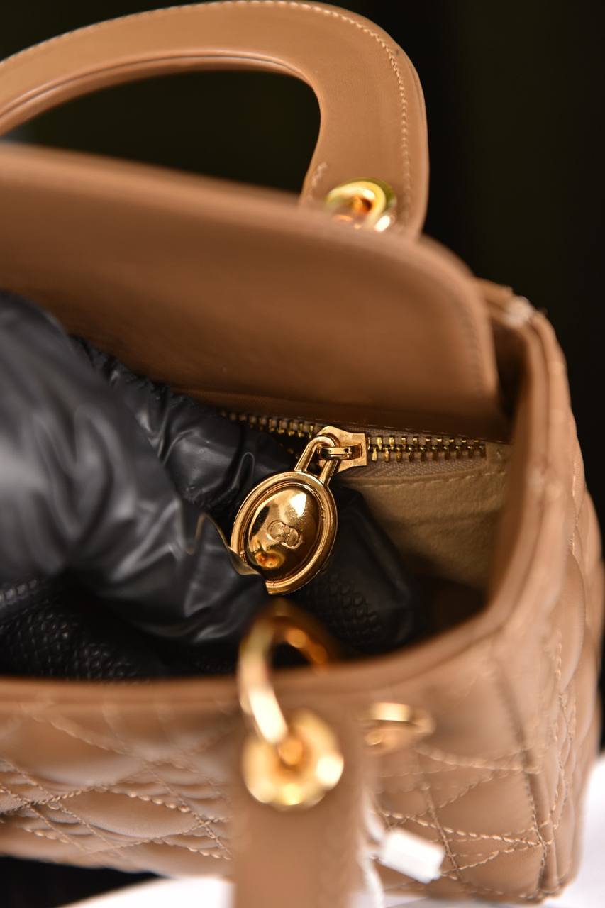 ديور ليدي صغيرة (10 ألوان) - Dior Lady Small Bag
