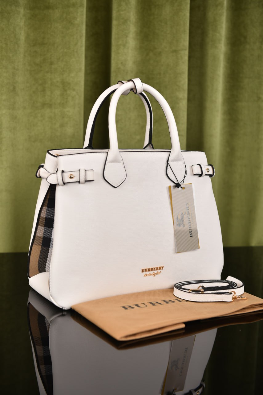 بيربري بانر سادة (9 ألوان) - Burberry Medium Banner Bag