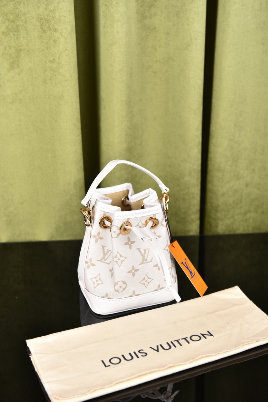 لوي فيتون (10 ألوان) - Louis Vuitton Nano Noe