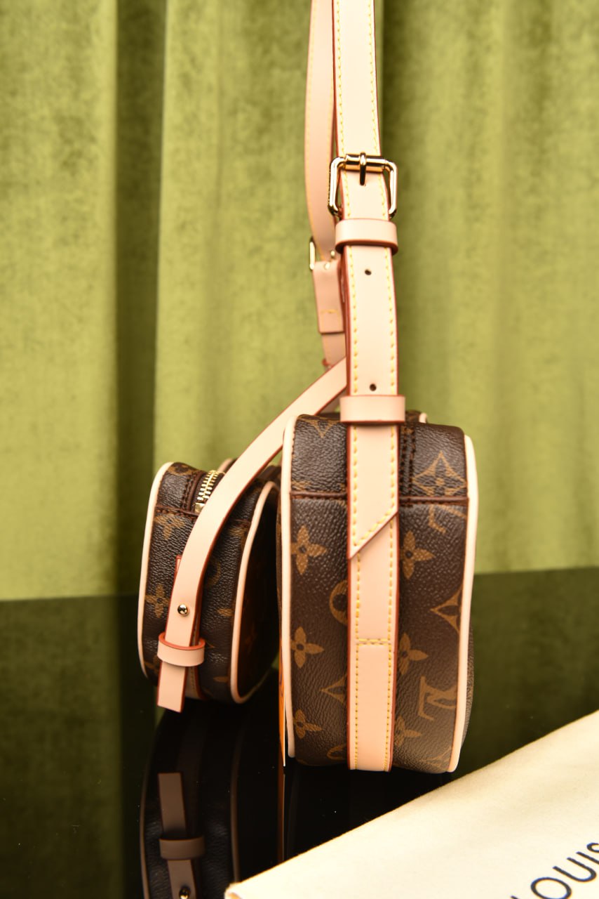 لوي فيتون (9 ألوان) - Louis Vuitton Croissant MM