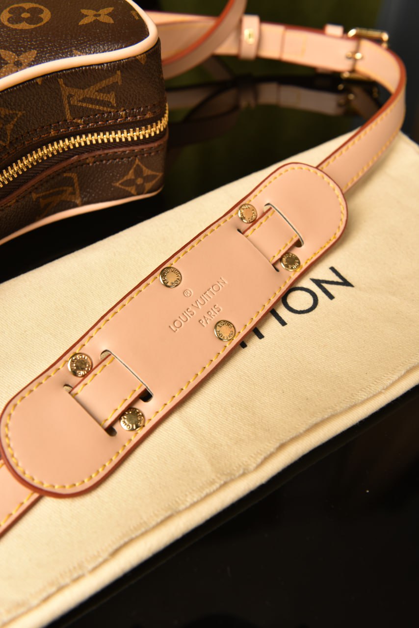 لوي فيتون (9 ألوان) - Louis Vuitton Croissant MM